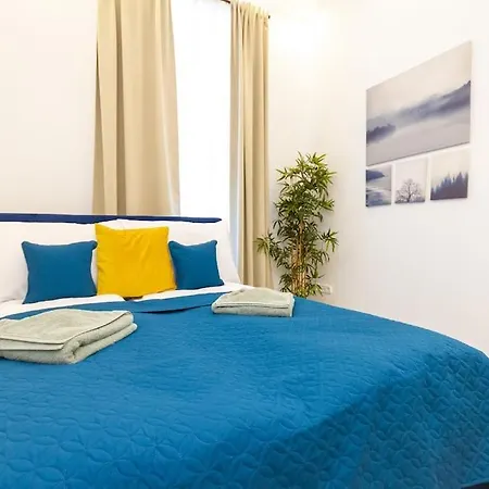 Opera 3br W Sauna By Newave Διαμέρισμα