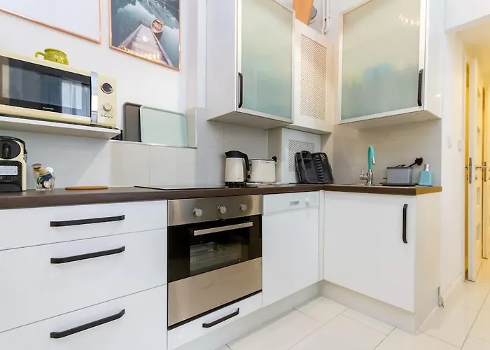 Opera 3br W Sauna By Newave Apartmán