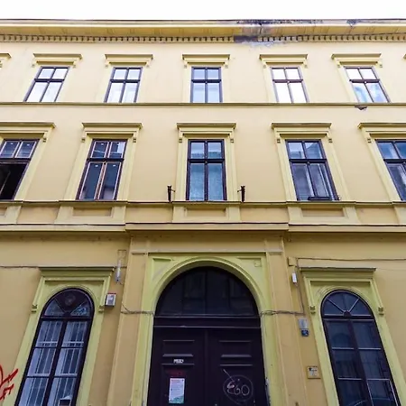 Opera 3br W Sauna By Newave Apartamento *